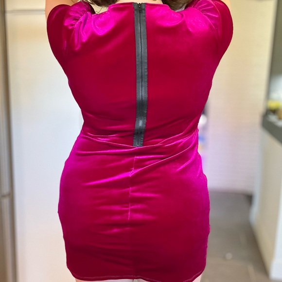 Fuchsia Crushed Velvet Dress - Picture 3 of 14